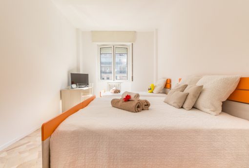 Alessia's Flat Eden - Image 3