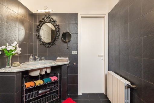 Alessia's Flat Isola M5 - Image 24