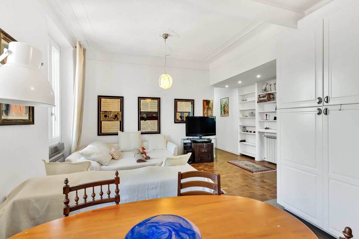 Alessia's Flat